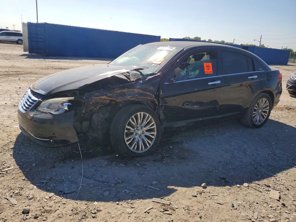 CHRYSLER 200 2012 with VIN 1C3CCBCB0CN162428 - Photo from auction