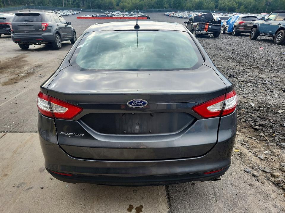 Photo 6 from auction – 2016 FORD FUSION with VIN 3FA6P0G75GR250925