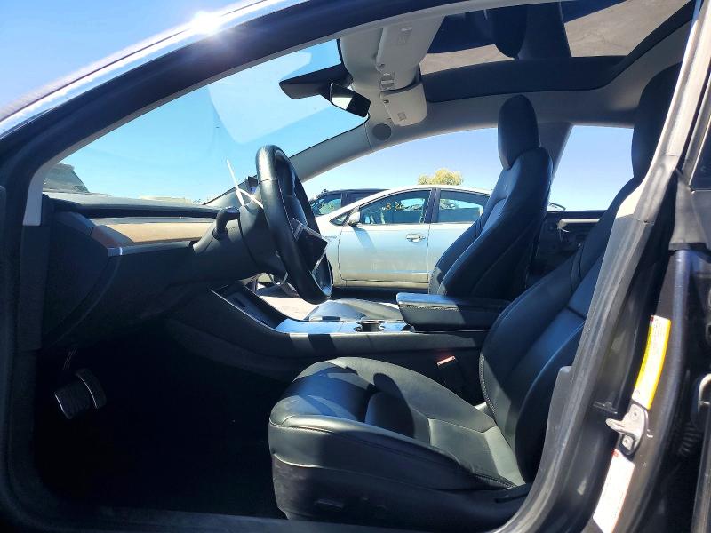 Photo 7 from auction – 2018 TESLA MODEL 3 with VIN 5YJ3E1EA7JF038205