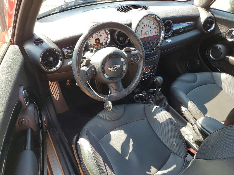 Снимка 8 от търг – 2014 MINI COOPER с VIN WMWZG3C56ET801076