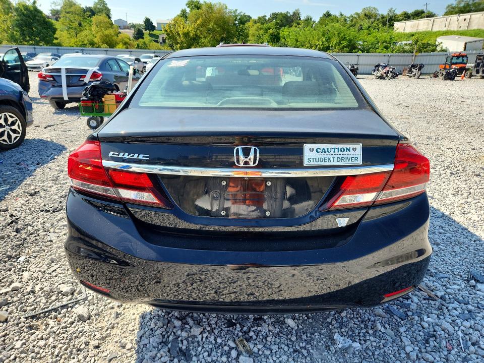 Foto 6 de la subasta – 2013 HONDA CIVIC con VIN 19XFB2F5XDE015573
