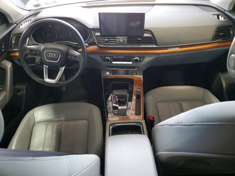 Zdjęcie 8 z aukcji – 2022 AUDI Q5 z VIN WA1GAAFY6N2001402