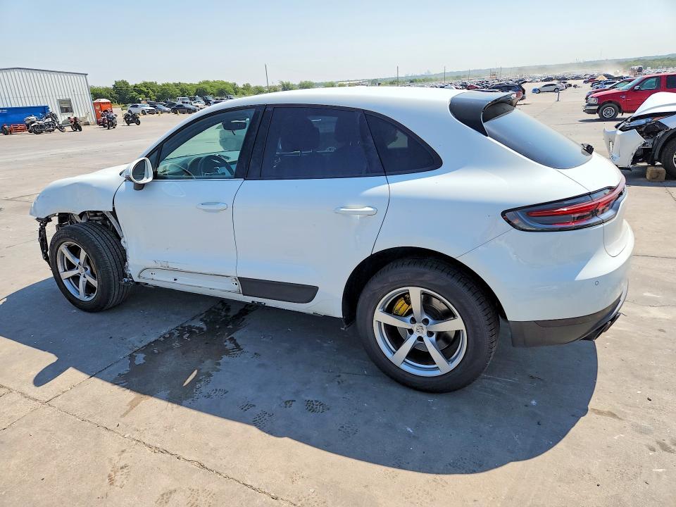 Photo 2 from auction – 2020 PORSCHE MACAN with VIN WP1AA2A55LLB06422