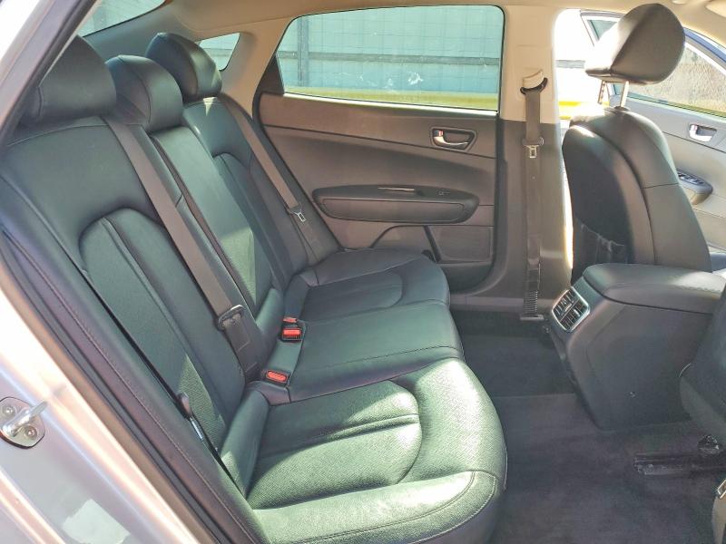 Photo 10 from auction – 2019 KIA OPTIMA with VIN 5XXGU4L15KG366763