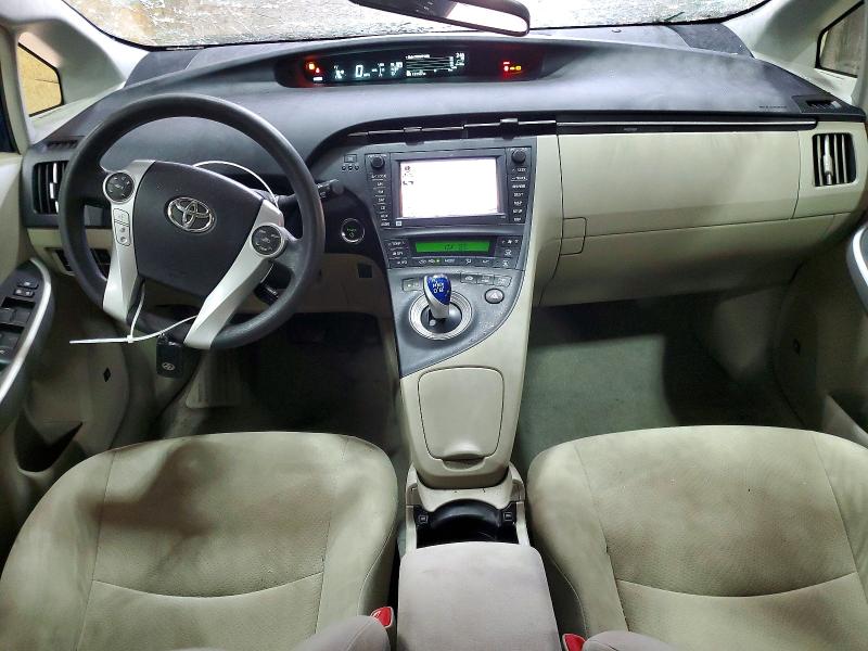 Photo 8 from auction – 2011 TOYOTA PRIUS with VIN JTDKN3DU6B0316076