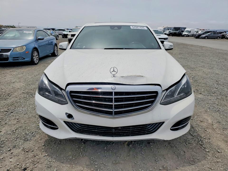 Photo 5 from auction – 2014 MERCEDES-BENZ E with VIN WDDHF5KB7EA821312