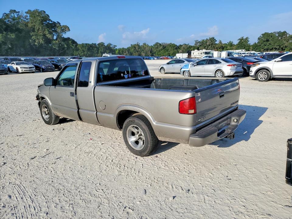 Photo 2 from auction – 2002 CHEVROLET S TRUCK with VIN 1GCCS19WX28154403