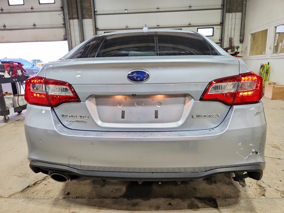 Photo 6 from auction – 2019 SUBARU LEGACY with VIN 4S3BNAN62K3013105