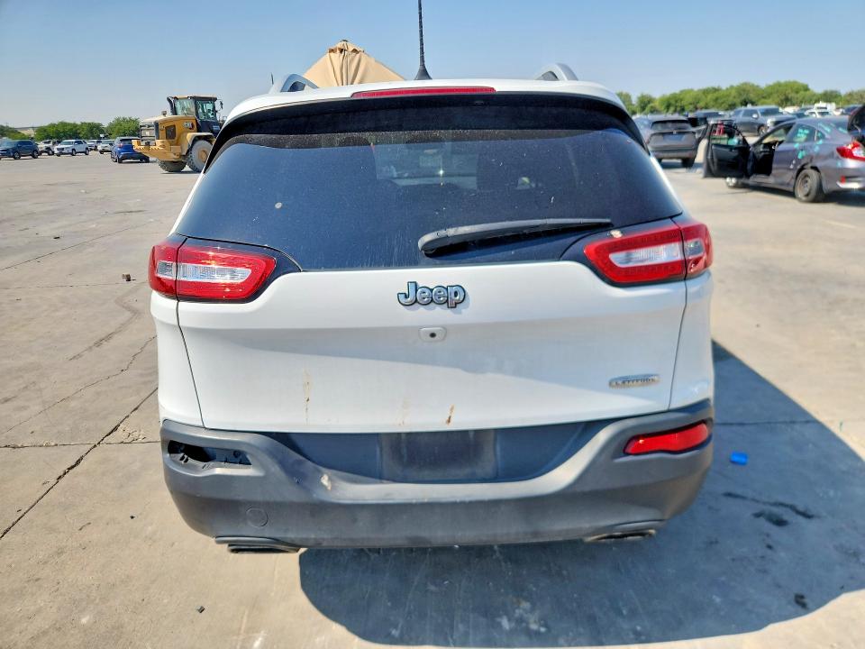 Photo 6 from auction – 2017 JEEP CHEROKEE with VIN 1C4PJLCS0HD216610