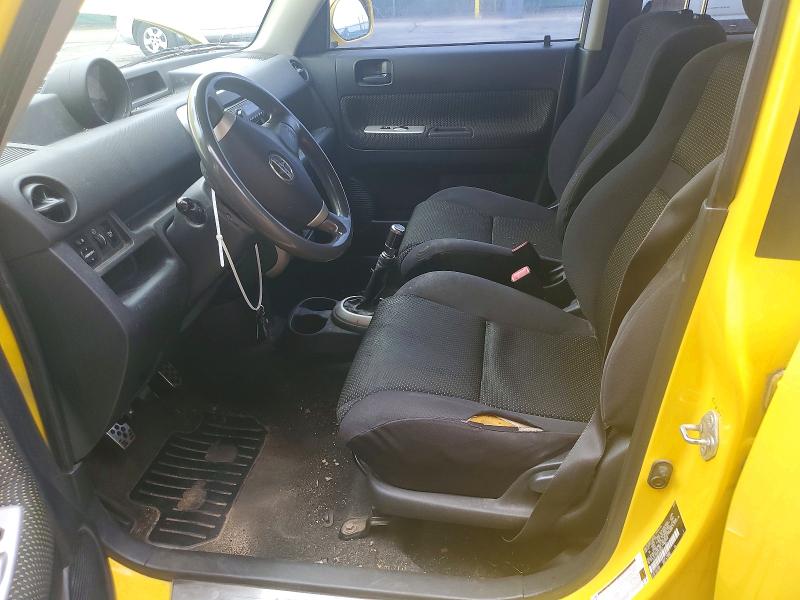 Photo 7 from auction – 2005 SCION XB with VIN JTLKT334254016513