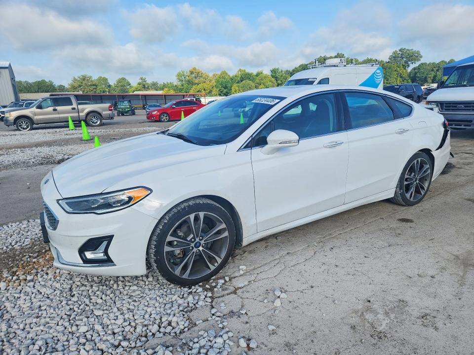 FORD FUSION 2019 with VIN 3FA6P0D96KR184738 - Photo from auction