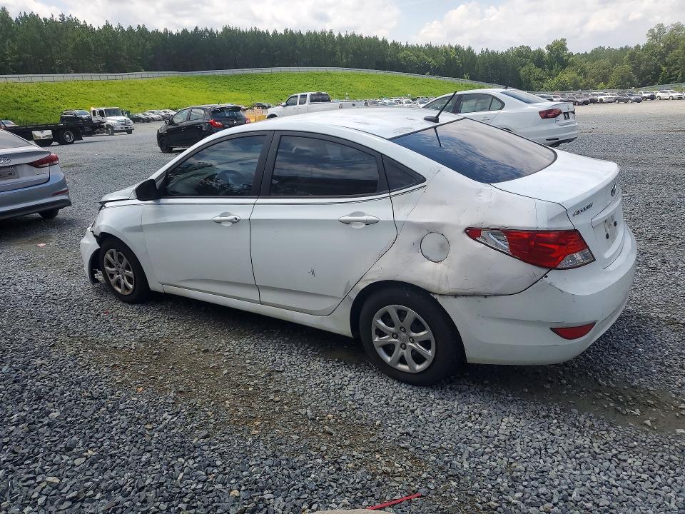 Photo 2 from auction – 2013 HYUNDAI ACCENT with VIN KMHCT4AE0DU585646