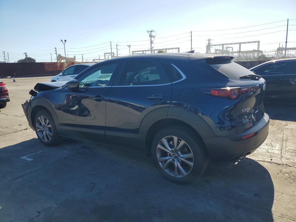 Photo 2 from auction – 2020 MAZDA CX-30 with VIN 3MVDMBDL5LM108684