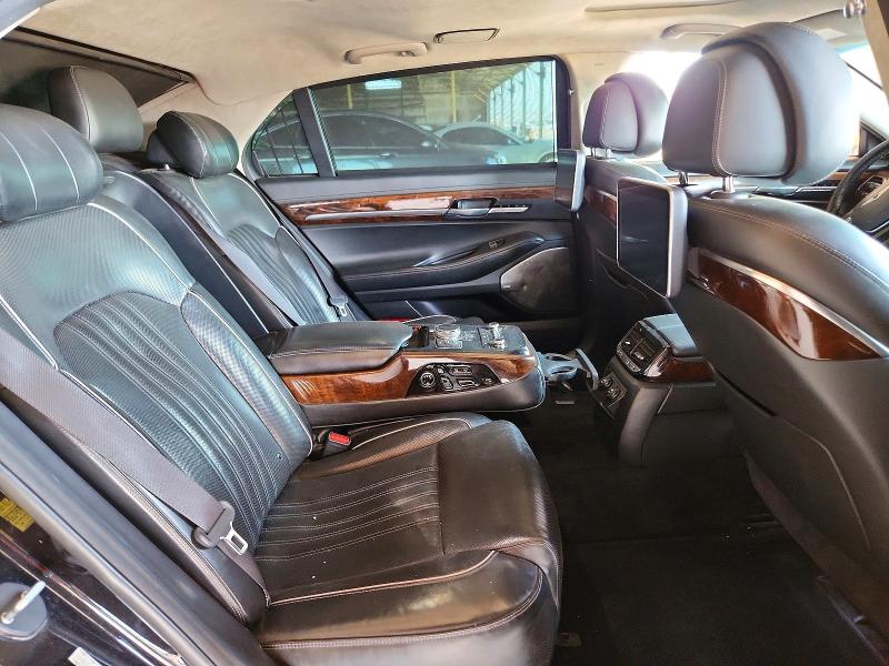 Photo 10 from auction – 2018 GENESIS G90 with VIN KMHG54JH5JU041046