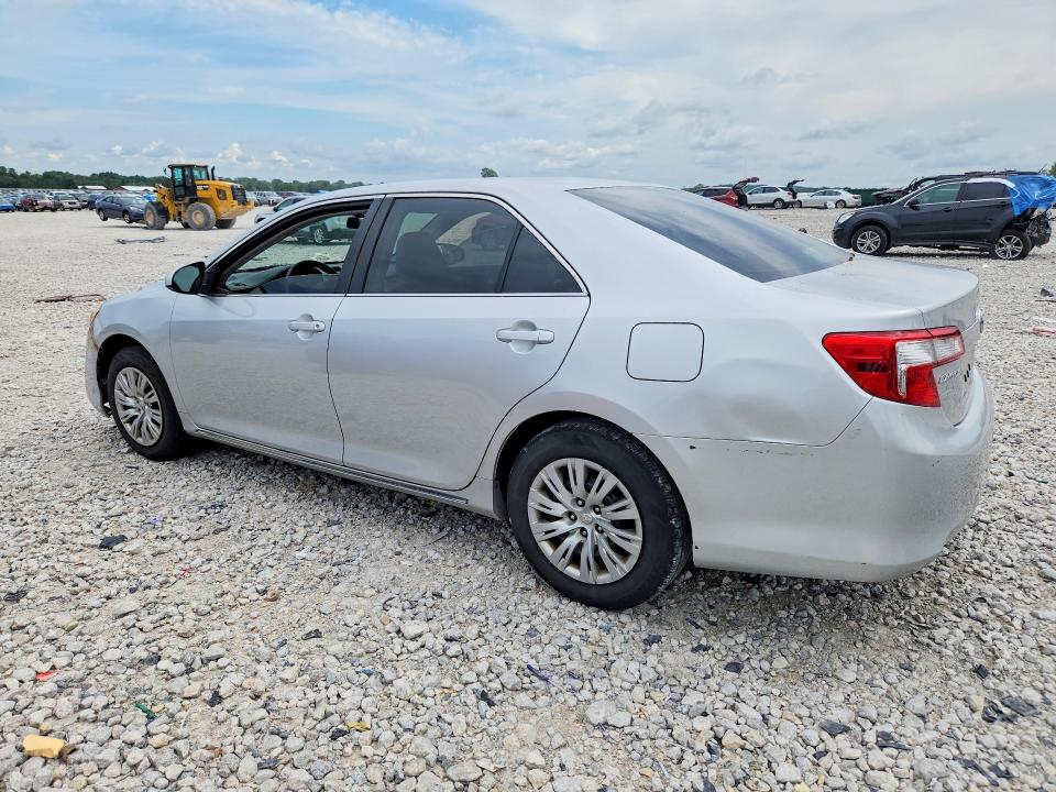 Photo 2 from auction – 2012 TOYOTA CAMRY with VIN 4T1BF1FK3CU026610