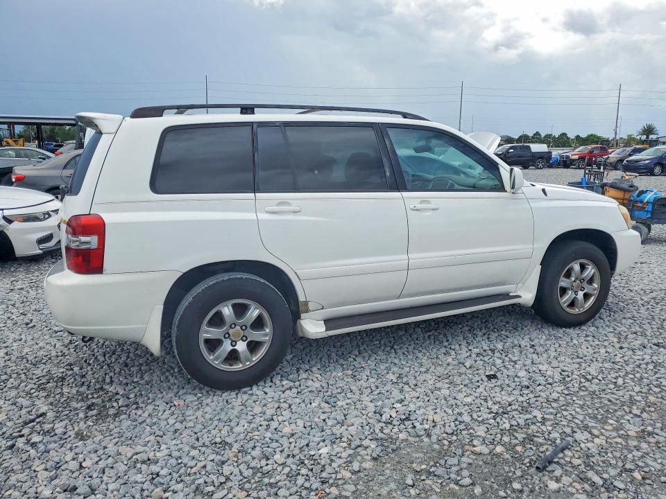 Photo 3 from auction – 2006 TOYOTA HIGHLANDER with VIN JTEGP21A760119245