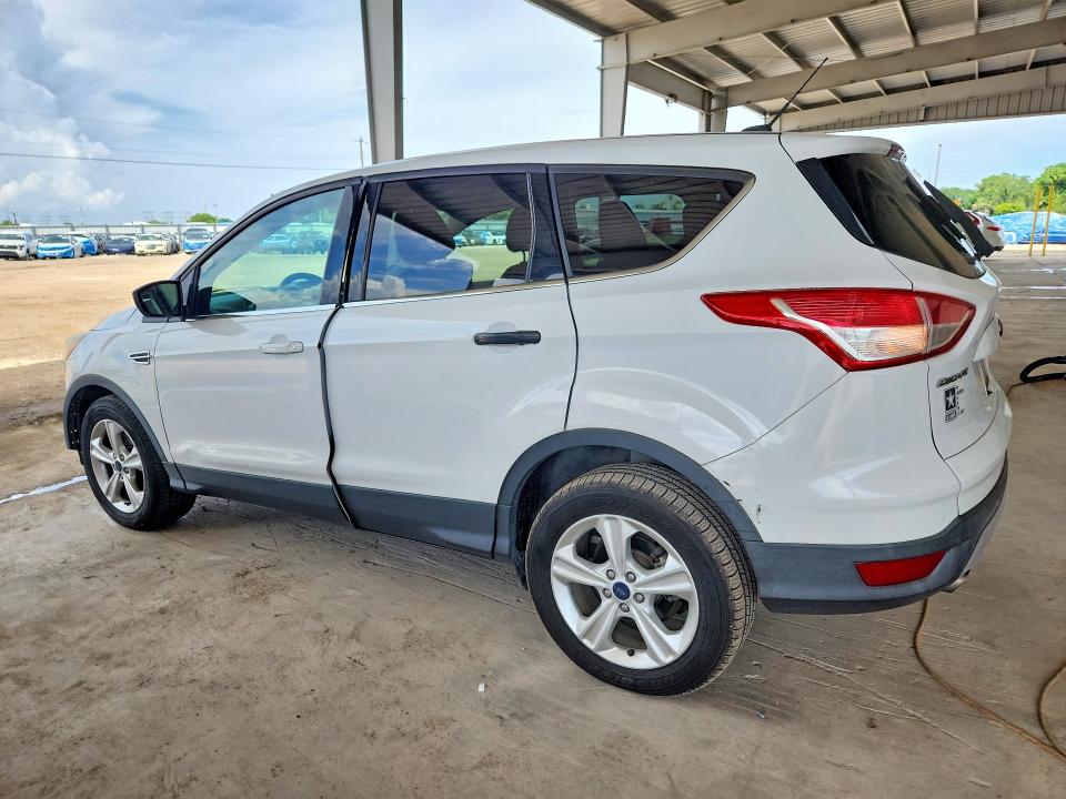Photo 2 from auction – 2014 FORD ESCAPE with VIN 1FMCU0GXXEUC16504