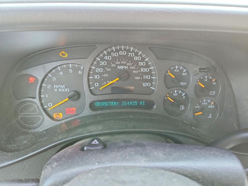 Photo 9 from auction – 2004 CHEVROLET SILVERADO with VIN 2GCEC19V241158108