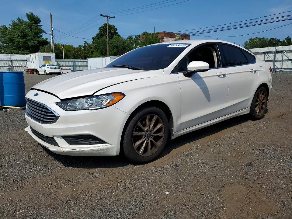 FORD FUSION 2017 with VIN 3FA6P0HD9HR371558 - Photo from auction
