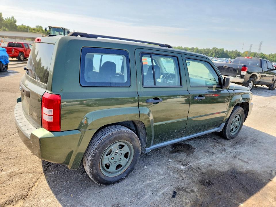 Photo 3 from auction – 2009 JEEP PATRIOT with VIN 1J4FT28B19D130226