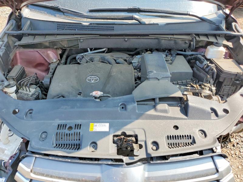 Photo 12 from auction – 2019 TOYOTA HIGHLANDER with VIN 5TDJZRFH4KS737794