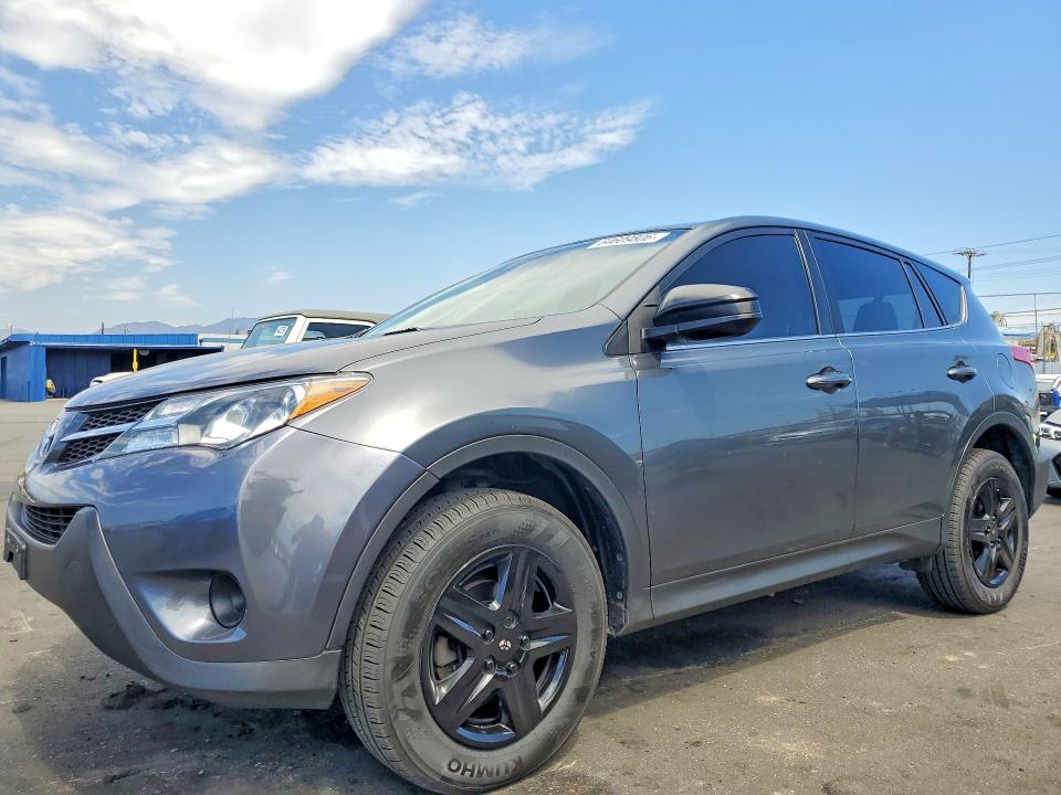 TOYOTA RAV4 2015 with VIN JTMZFREV6FD063295 - Photo from auction