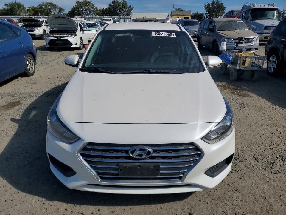 Photo 5 from auction – 2019 HYUNDAI ACCENT with VIN 3KPC24A37KE081760