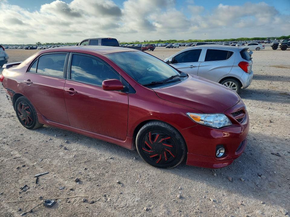 Photo 4 from auction – 2011 TOYOTA COROLLA with VIN 2T1BU4EE9BC716509