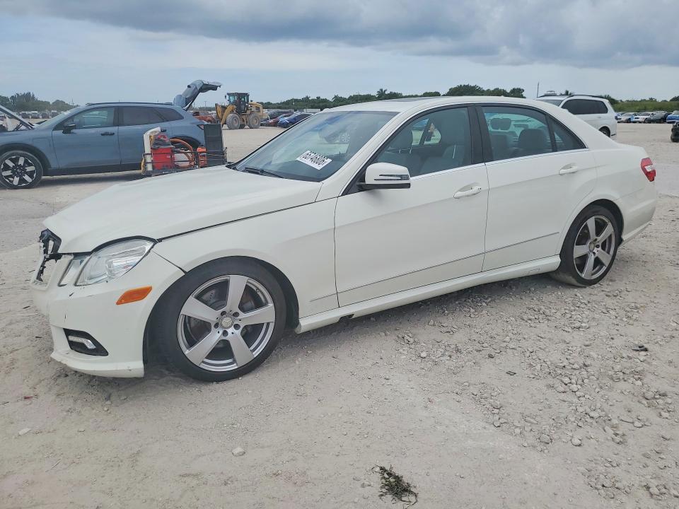 Снимка 1 от търг – 2011 MERCEDES-BENZ E с VIN WDDHF5GB0BA271987