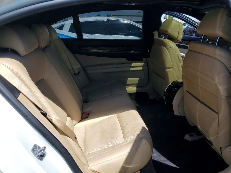 Photo 10 from auction – 2014 BMW 750 with VIN WBAYE8C52ED134399