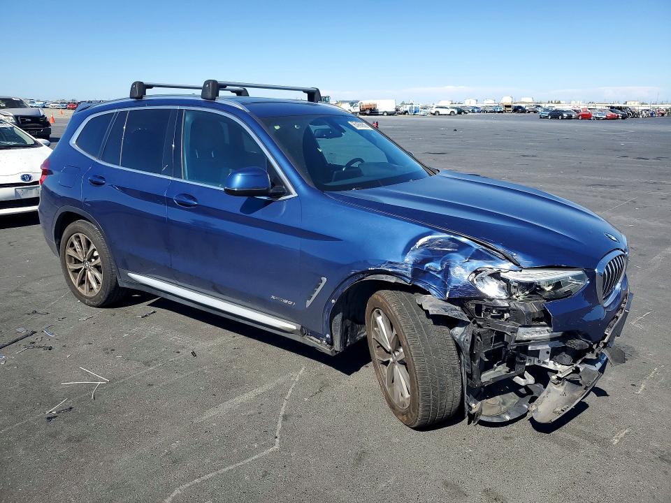 Photo 4 from auction – 2018 BMW X3 with VIN 5UXTR9C53JLD64767