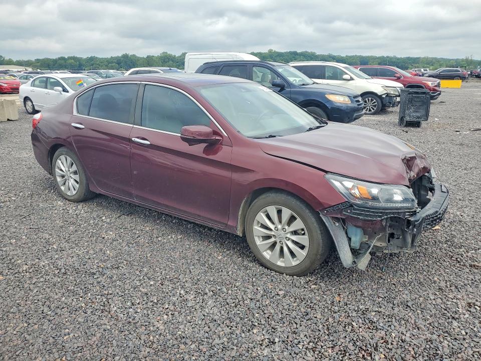 Photo 4 from auction – 2015 HONDA ACCORD with VIN 1HGCR2F88FA101609