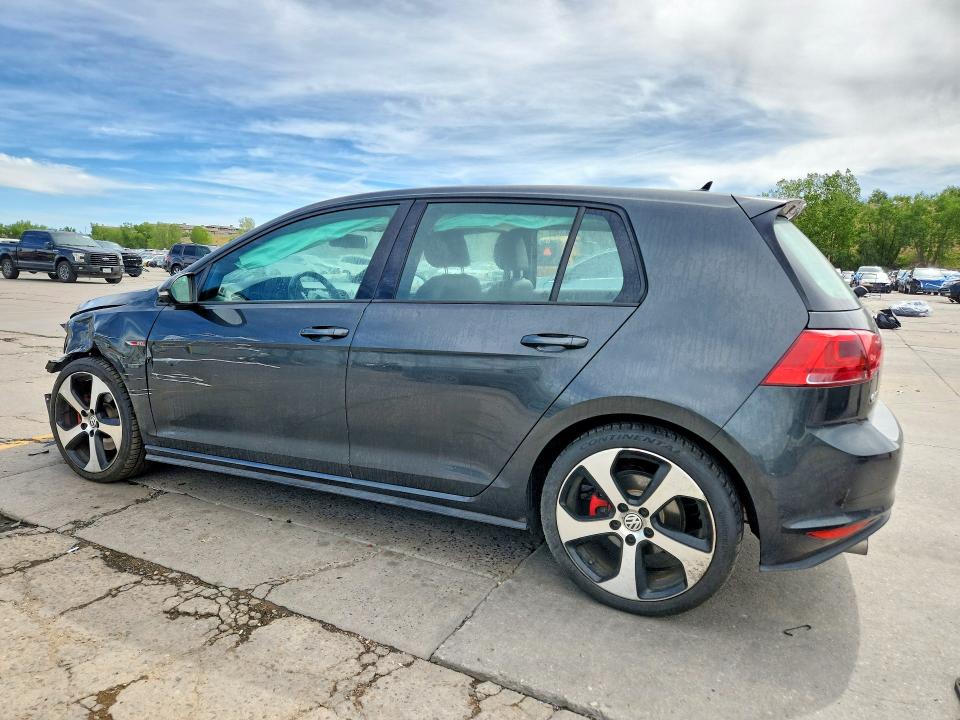 Photo 2 from auction – 2016 VOLKSWAGEN GTI with VIN 3VW4T7AU3GM015227
