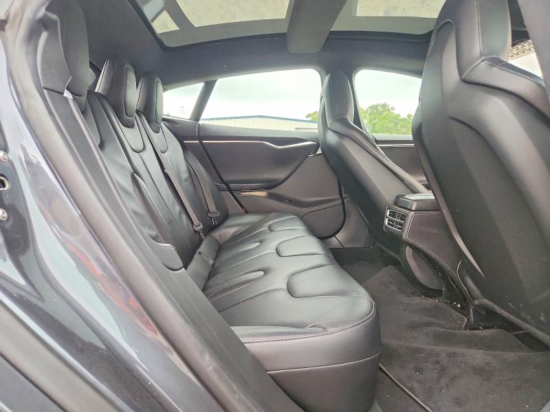 صورة رقم 10 من المزاد - 2015 TESLA MODEL S مع VIN 5YJSA1H29FFP74601