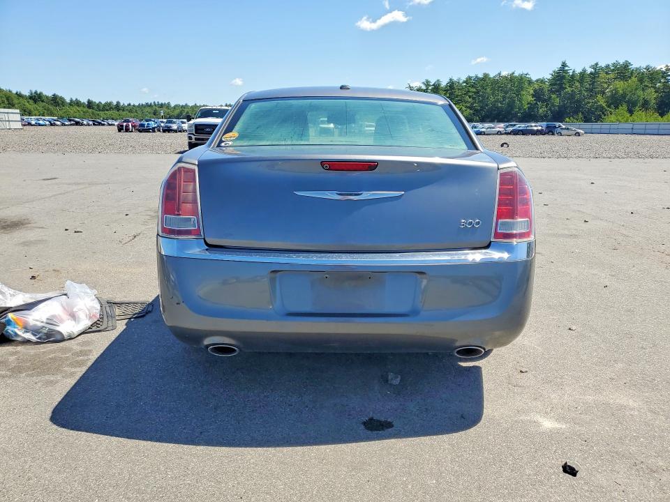 Photo 6 from auction – 2011 CHRYSLER 300 with VIN 2C3CA5CG0BH595399