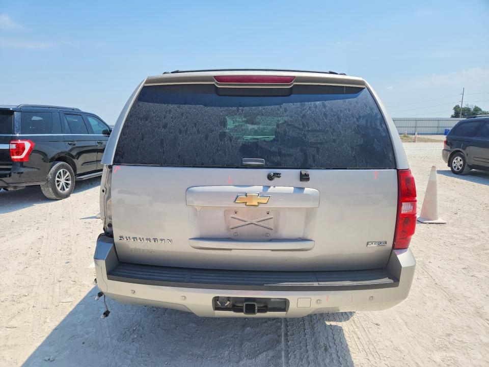 Photo 6 from auction – 2007 CHEVROLET SUBURBAN with VIN 3GNFC16037G226643