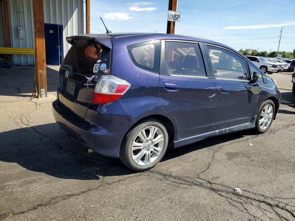 Photo 3 from auction – 2009 HONDA FIT with VIN JHMGE87689S075750