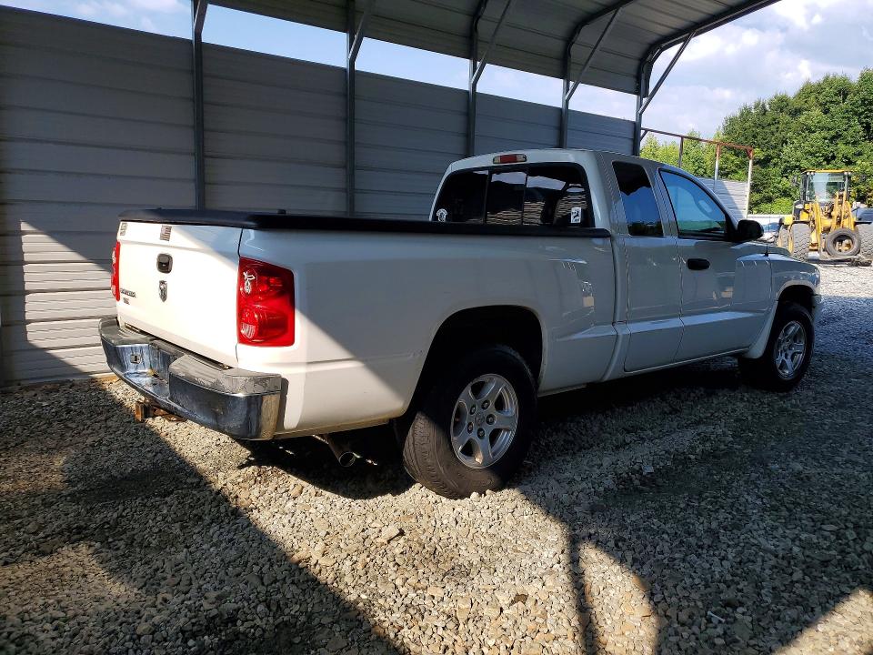 Фото 3 с аукциона – 2006 DODGE DAKOTA с VIN 1D7HE42K06S698333