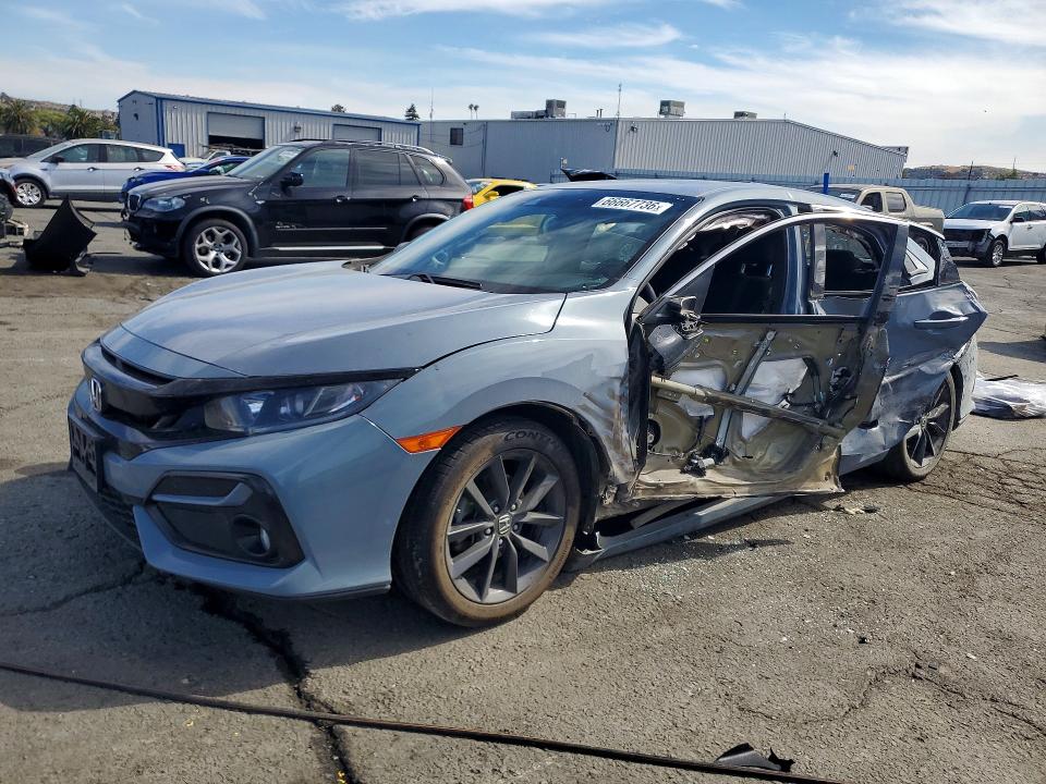 HONDA CIVIC 2020 with VIN SHHFK7H69LU413755 - Photo from auction