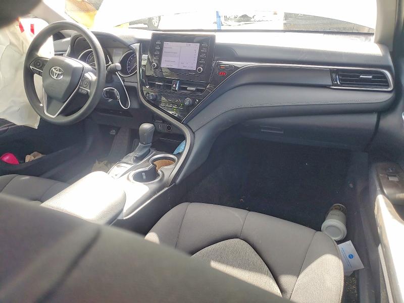 Photo 8 from auction – 2022 TOYOTA CAMRY with VIN 4T1C11AK3NU694422