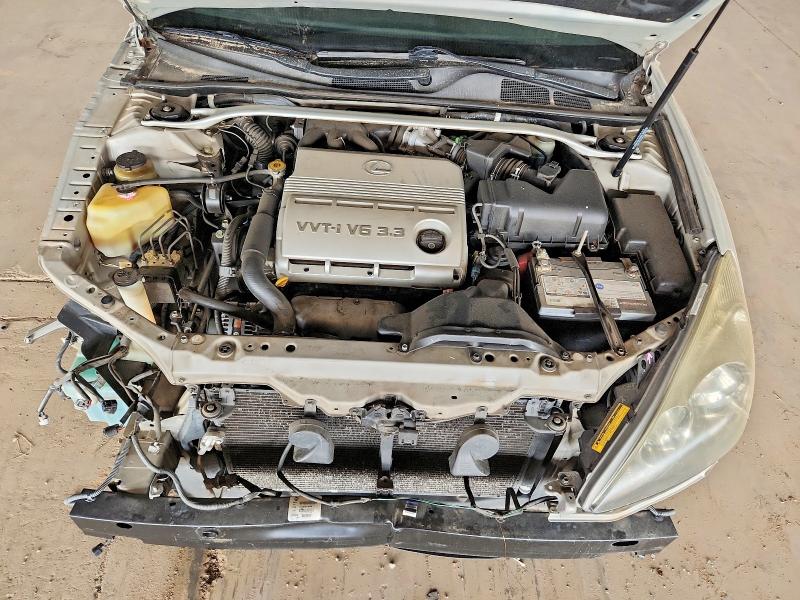Photo 11 from auction – 2004 LEXUS ES with VIN JTHBA30G845024123