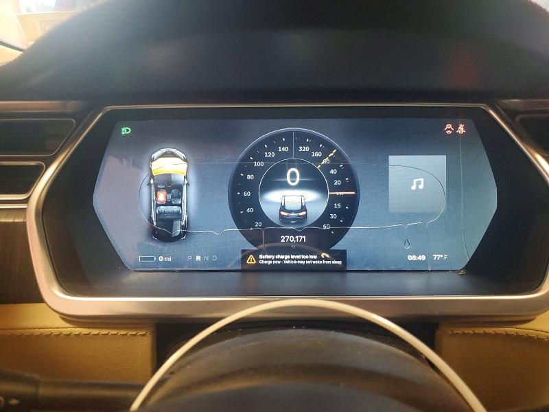 Photo 9 from auction – 2013 TESLA MODEL S with VIN 5YJSA1CN0DFP22336