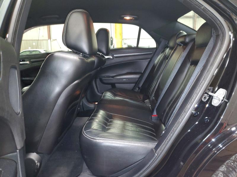 Photo 10 from auction – 2016 CHRYSLER 300 with VIN 2C3CCAGG5GH176176