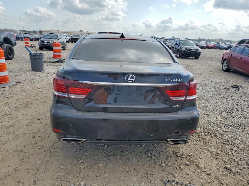 Photo 6 from auction – 2013 LEXUS LS with VIN JTHCL5EF7D5016461