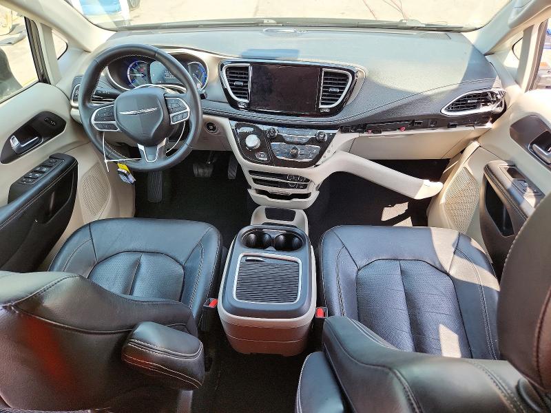 Photo 8 from auction – 2022 CHRYSLER PACIFICA with VIN 2C4RC1L72NR139508