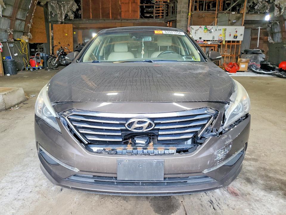 Photo 5 from auction – 2015 HYUNDAI SONATA with VIN 5NPE34AF1FH052627