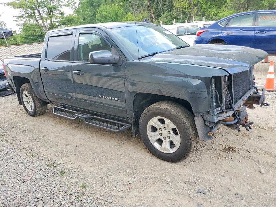 Photo 4 from auction – 2018 CHEVROLET SILVERADO with VIN 3GCUKREC0JG539136