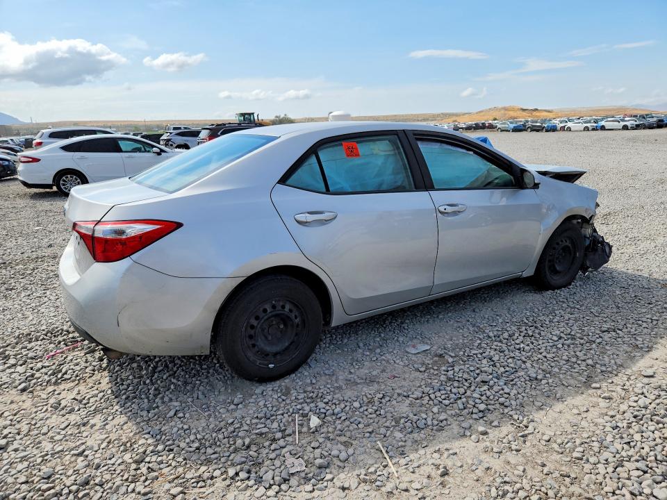 Photo 3 from auction – 2014 TOYOTA COROLLA with VIN 5YFBURHE1EP169717