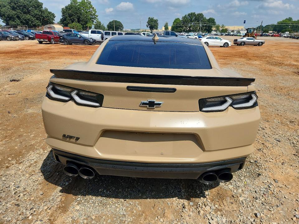 Снимка 6 от търг – 2021 CHEVROLET CAMARO с VIN 1G1FF1R70M0131006