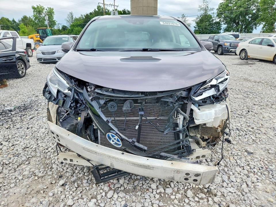 Photo 5 from auction – 2021 TOYOTA SIENNA with VIN 5TDESKFC1MS001819